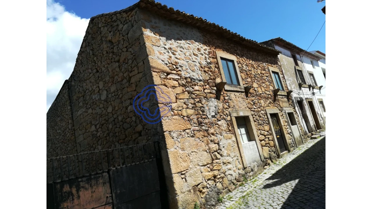 Moradia T5 para Venda em Oledo Foto 48