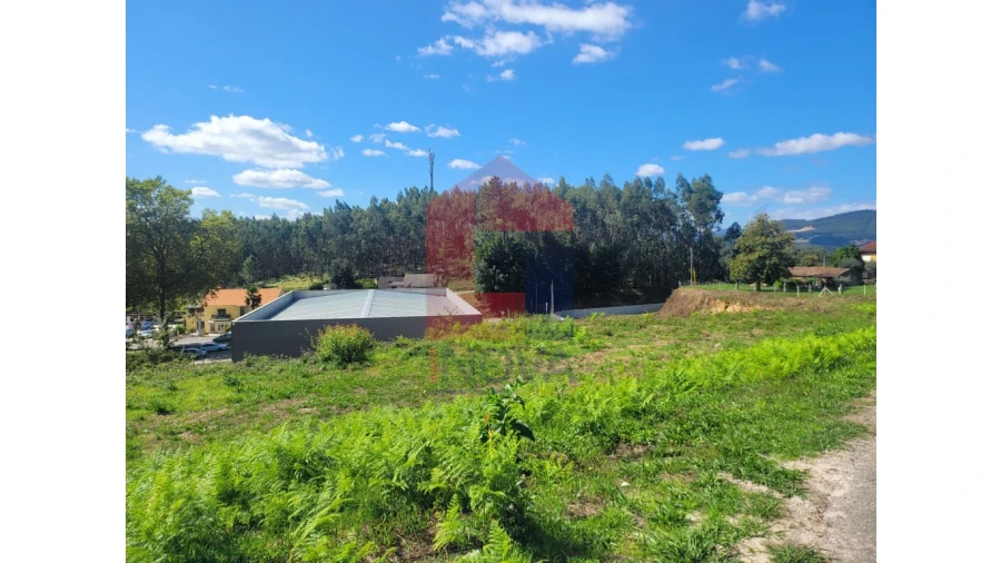 Terreno para Venda em Esqueiros, Nevogilde e Travassós Foto 2