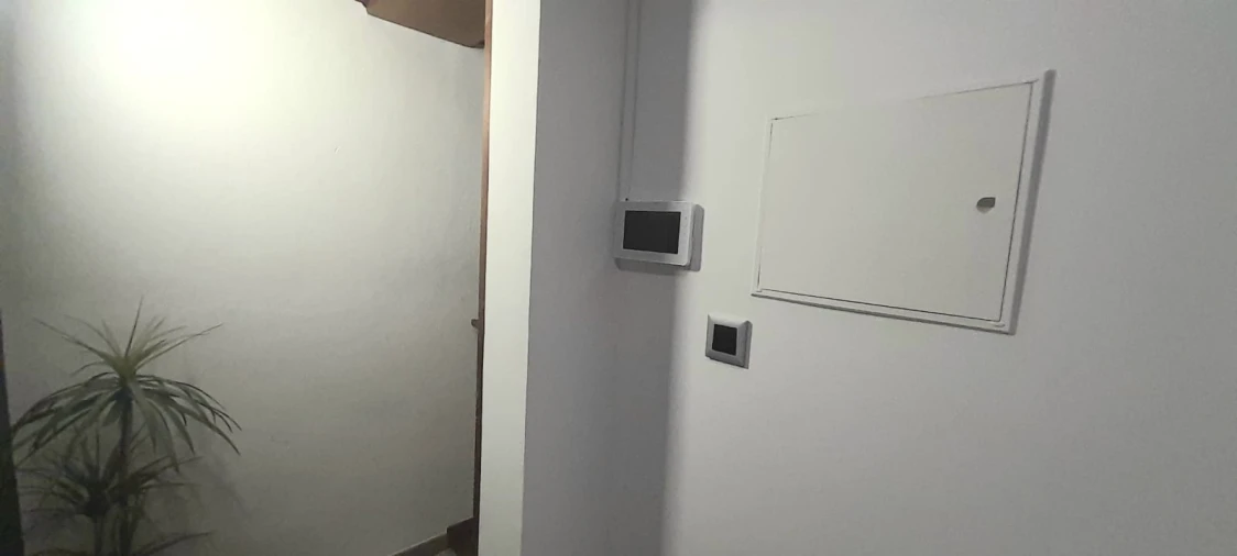 Escritório para Arrendamento em Tortosendo Foto 16