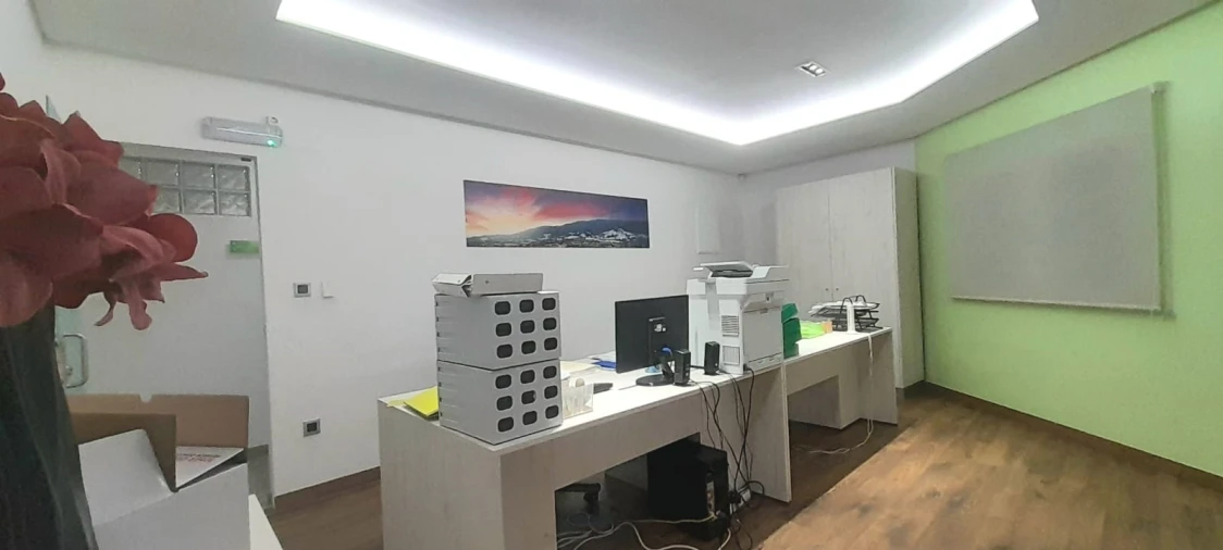 Escritório para Arrendamento em Tortosendo Foto 1