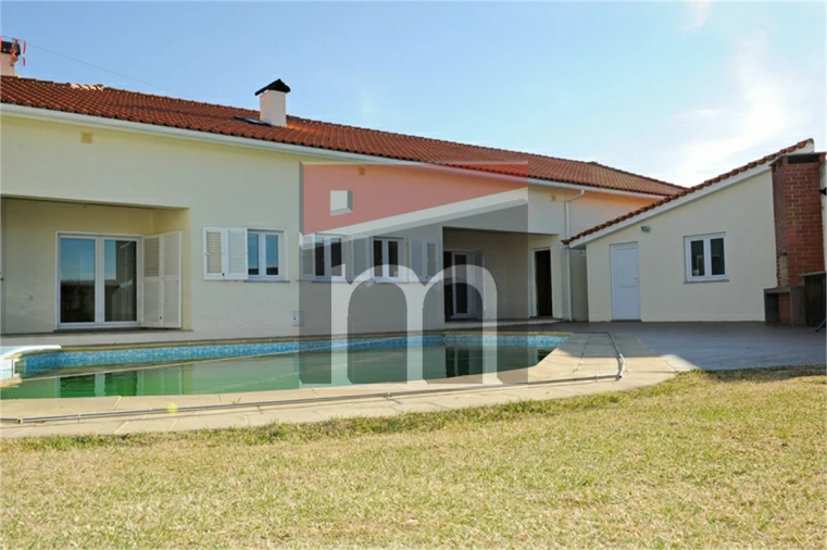 Moradia T3 para Venda em Santa Marinha e São Martinho Foto 18