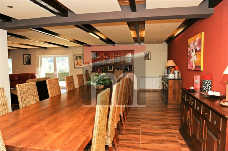 Moradia T3 para Venda em Santa Marinha e São Martinho Foto 6