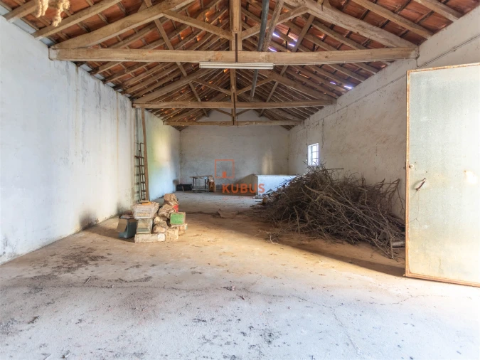 Armazém para Venda em Malhou, Louriceira e Espinheiro Foto 3