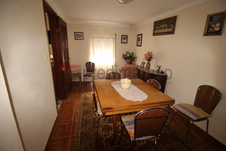 Moradia T3 para Venda em Gouveia (São Pedro e São Julião) Foto 9