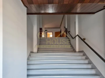 Loja para Arrendamento em Belém