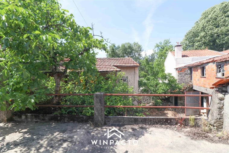 Moradia T3 para Venda em Vilar Seco Foto 40