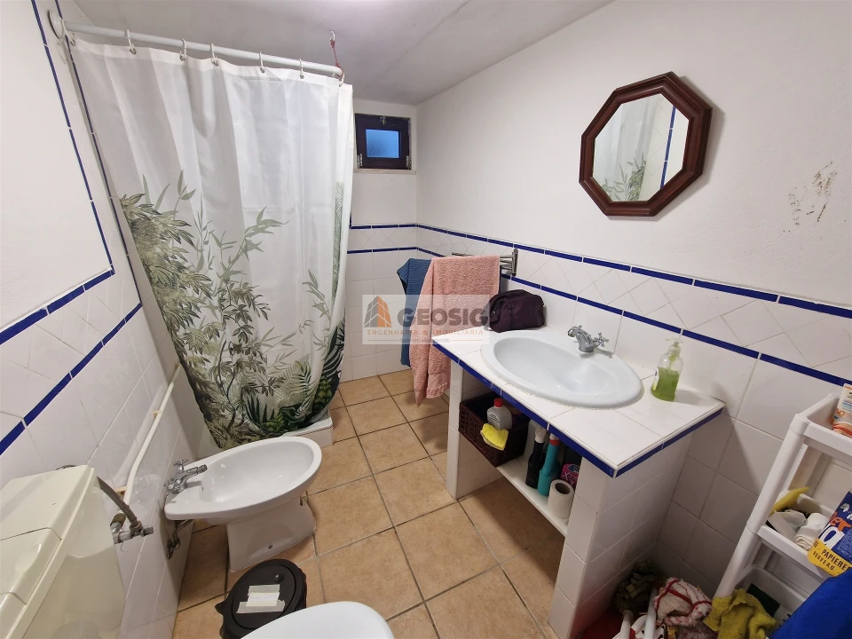 Moradia T1 para Venda em Santa Barbara de Padrões Foto 6