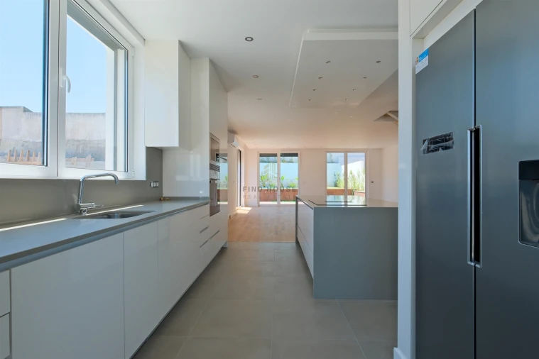 Moradia T3 para Venda em Alcabideche Foto 10