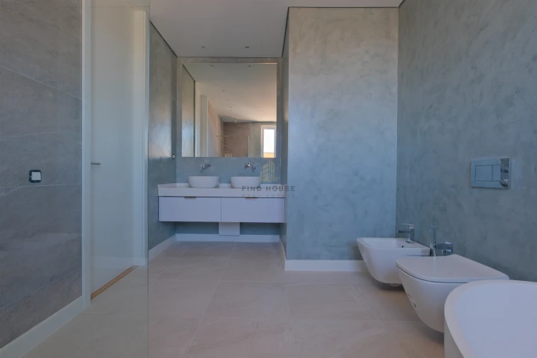 Moradia T3 para Venda em Alcabideche Foto 18