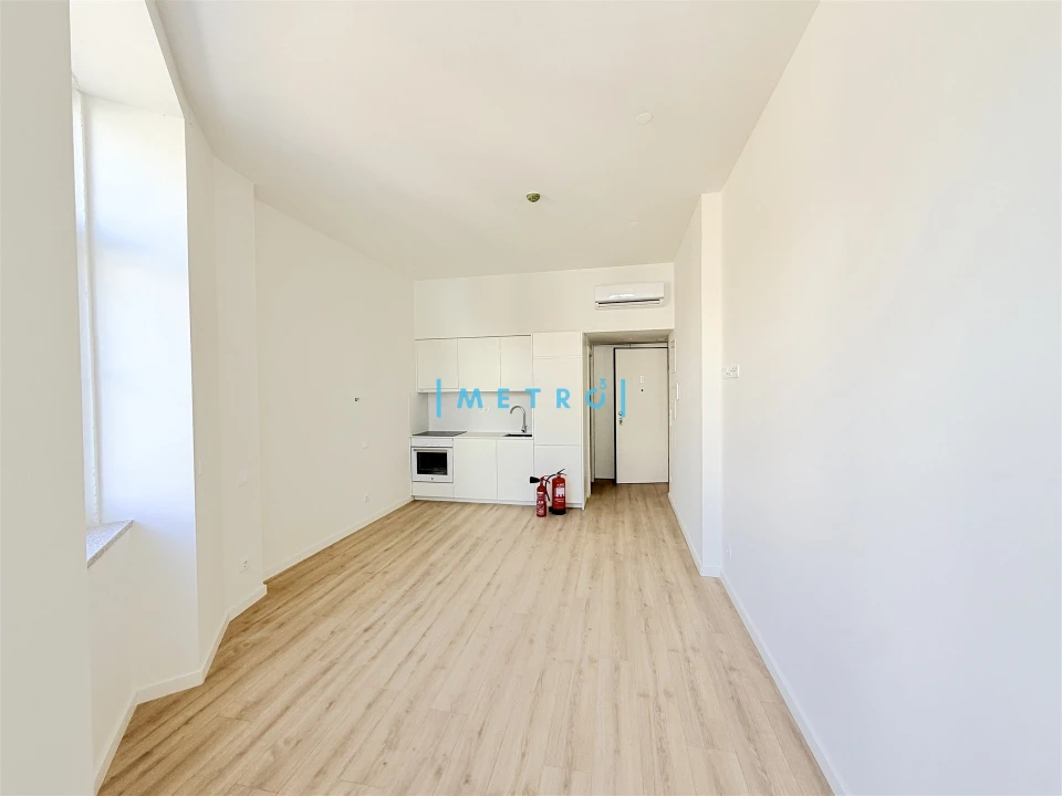 Apartamento T0 para Venda em Paranhos Foto 6