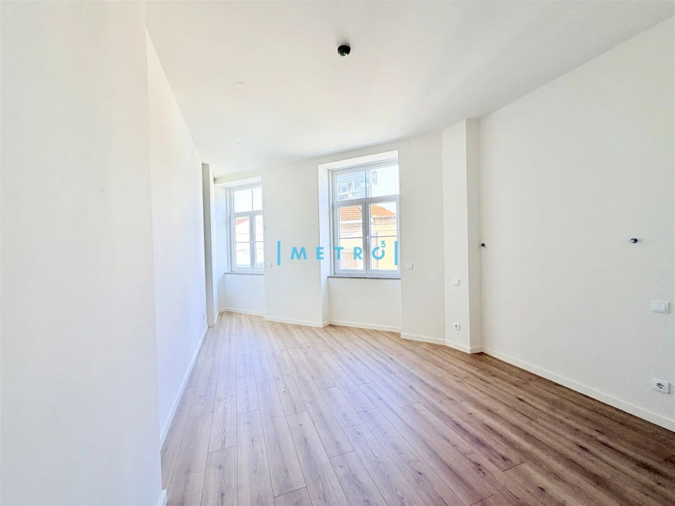 Apartamento T0 para Venda em Paranhos Foto 1