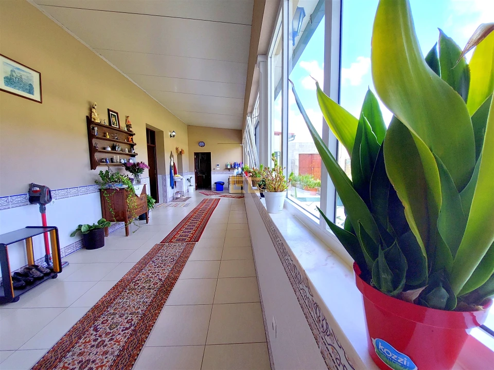 Prédio para Venda em Carriço Foto 23