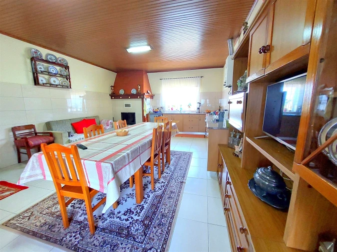 Prédio para Venda em Carriço Foto 11