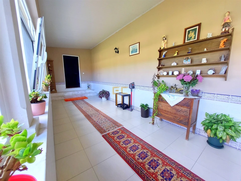 Prédio para Venda em Carriço Foto 24