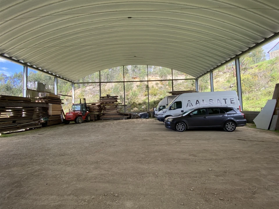 Armazém para Venda em Regueira de Pontes Foto 7