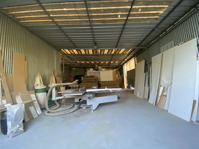 Armazém para Venda em Regueira de Pontes Foto 15