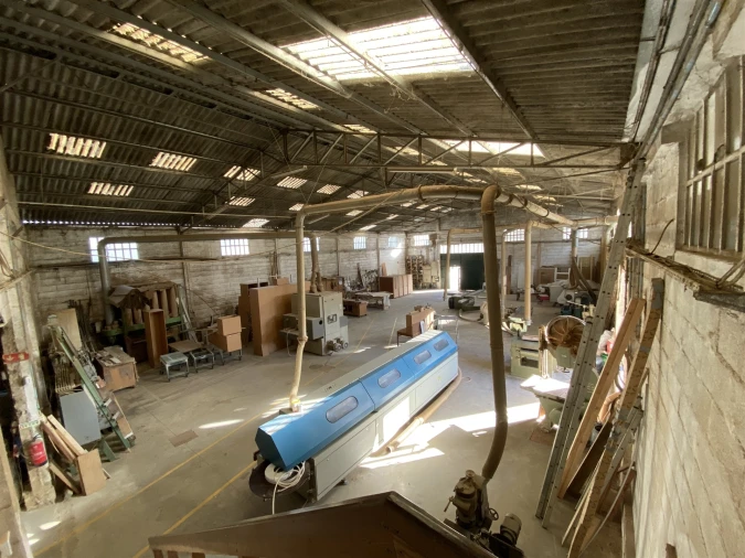 Armazém para Venda em Regueira de Pontes Foto 18