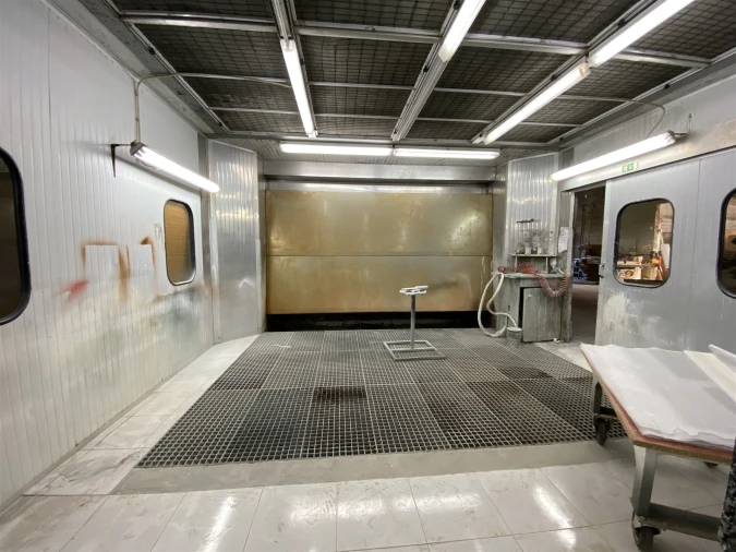 Armazém para Venda em Regueira de Pontes Foto 11