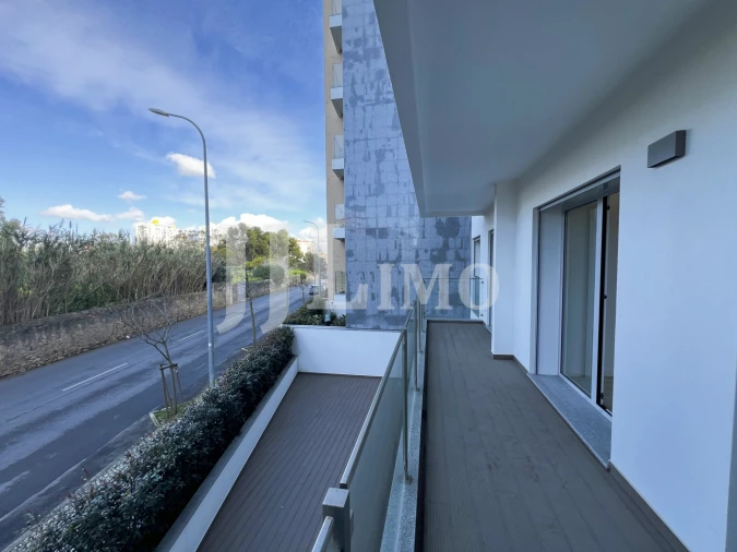 Apartamento T3 para Venda em Carcavelos e Parede Foto 20