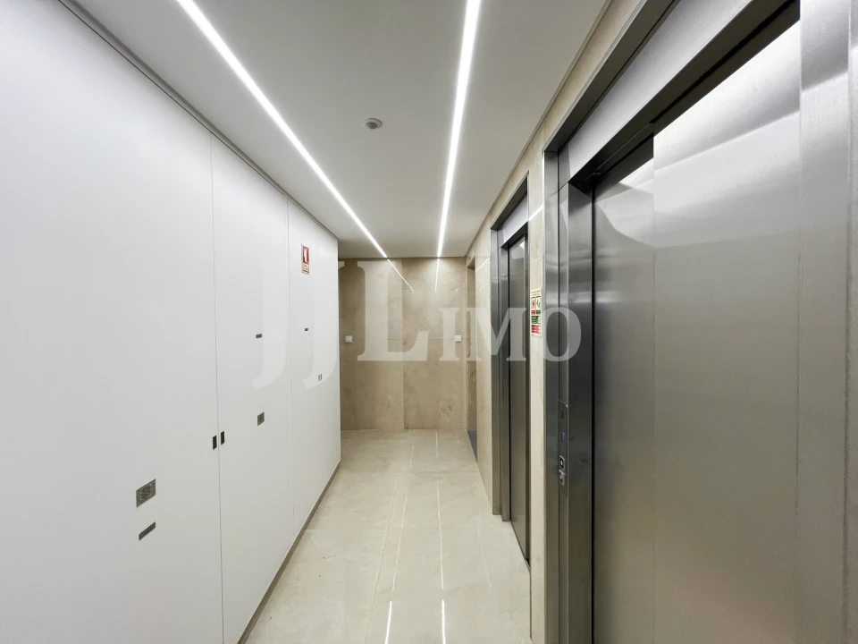 Apartamento T3 para Venda em Carcavelos e Parede Foto 46