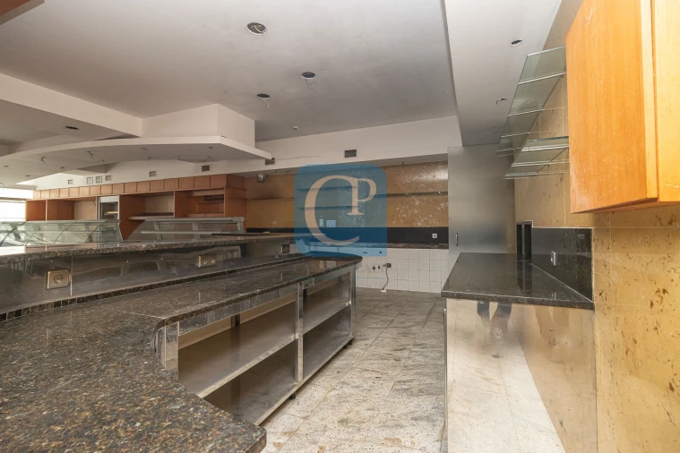 Loja para Venda em Mafamude e Vilar do Paraíso Foto 8