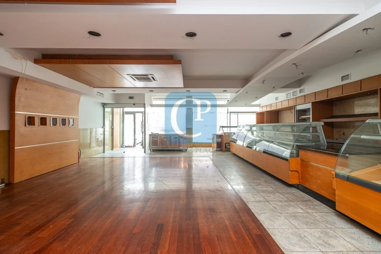 Loja para Venda em Mafamude e Vilar do Paraíso Foto 5