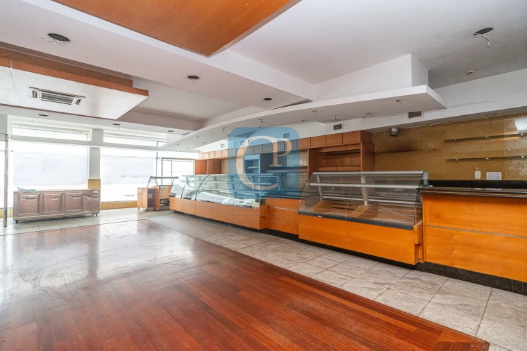 Loja para Venda em Mafamude e Vilar do Paraíso Foto 6