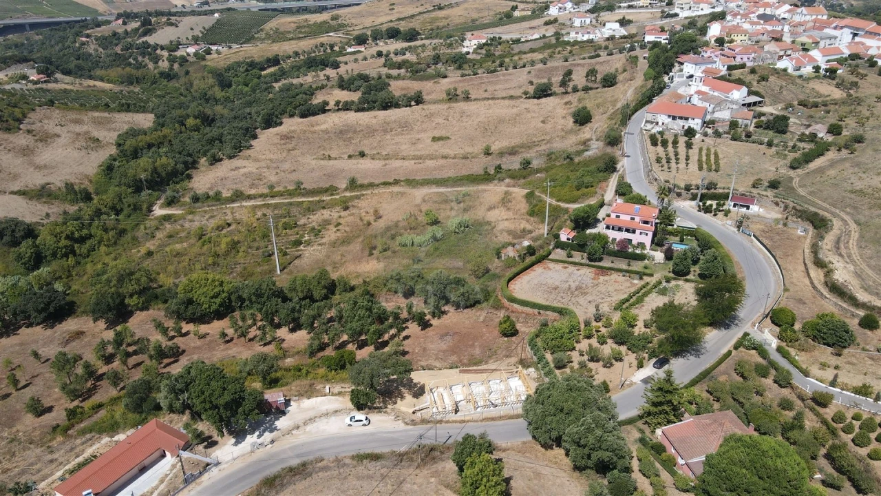 Terreno para Venda em Cardosas Foto 22