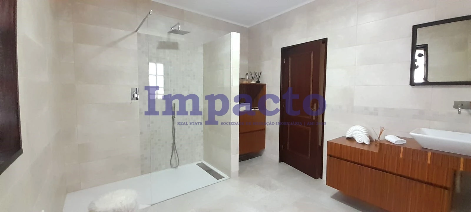 Moradia T3 para Venda em Milheiros de Poiares Foto 14