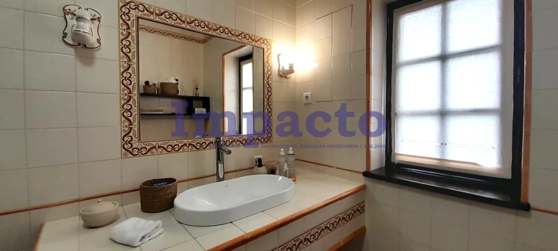 Moradia T3 para Venda em Milheiros de Poiares Foto 18