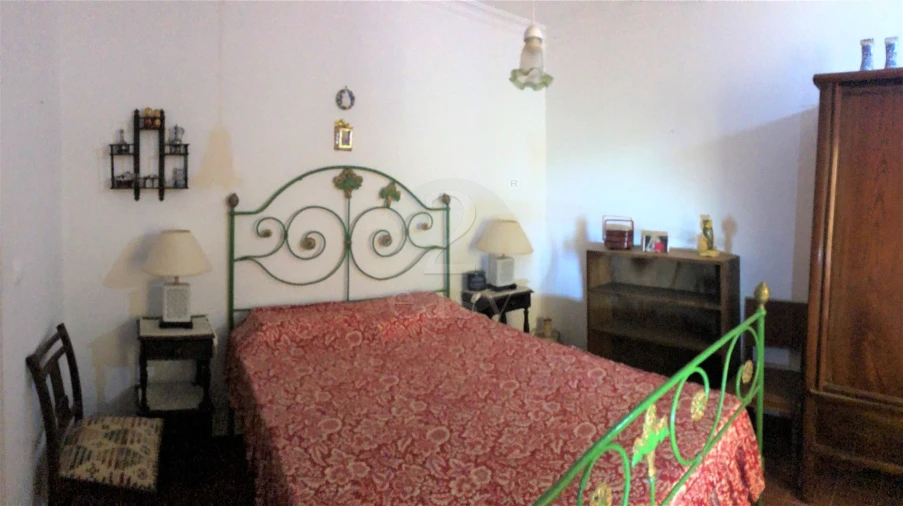 Moradia T20 para Venda em Borba (São Bartolomeu) Foto 9