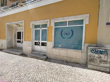 Loja para Arrendamento em Agualva e Mira-Sintra