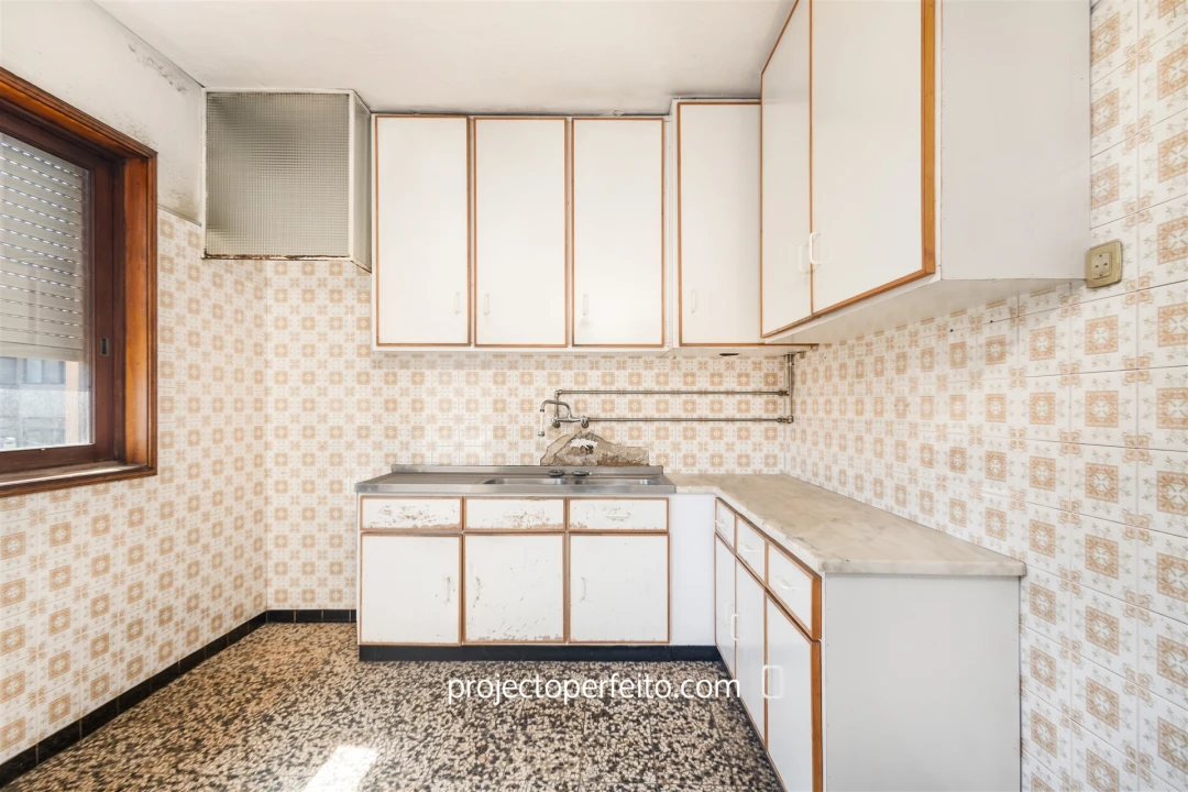 Prédio para Venda em Espinho Foto 5