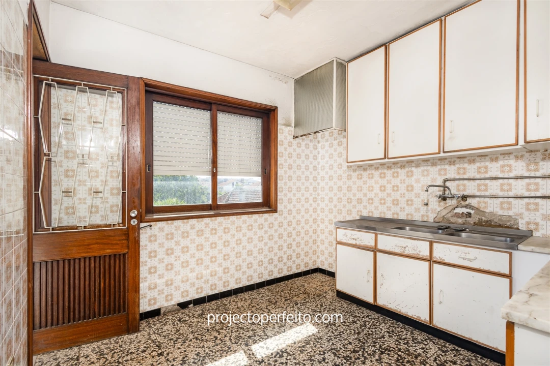 Prédio para Venda em Espinho Foto 6