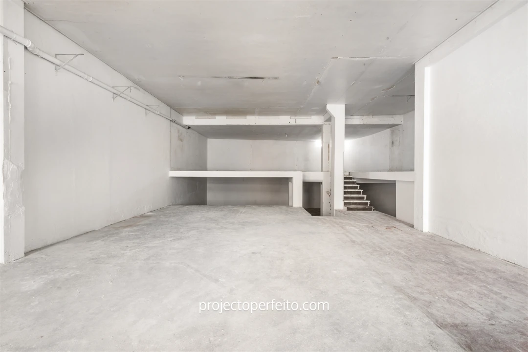 Prédio para Venda em Espinho Foto 22