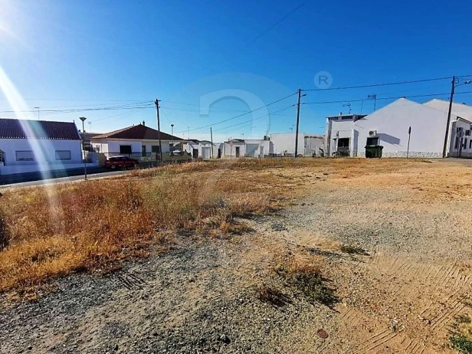 Terreno para Venda em Alvalade Foto 6