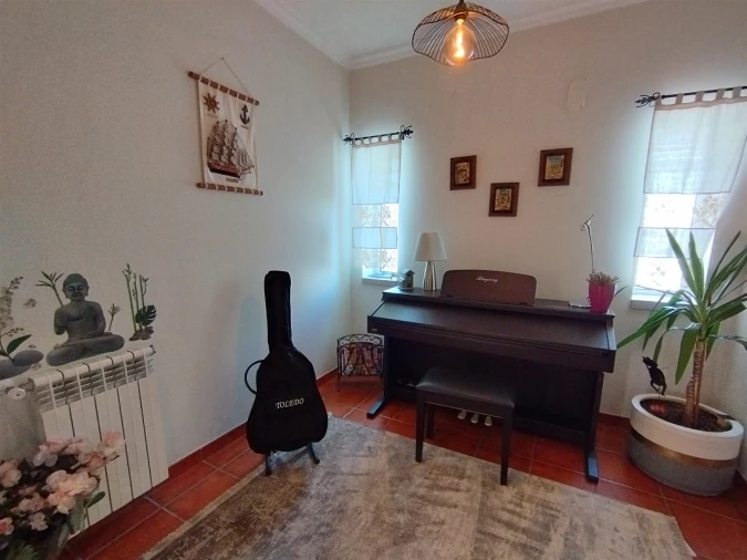 Moradia T4 para Venda em Alcaria Foto 43