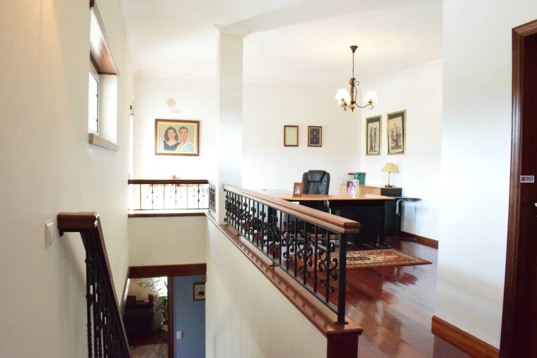 Moradia T4 para Venda em Alcaria Foto 63