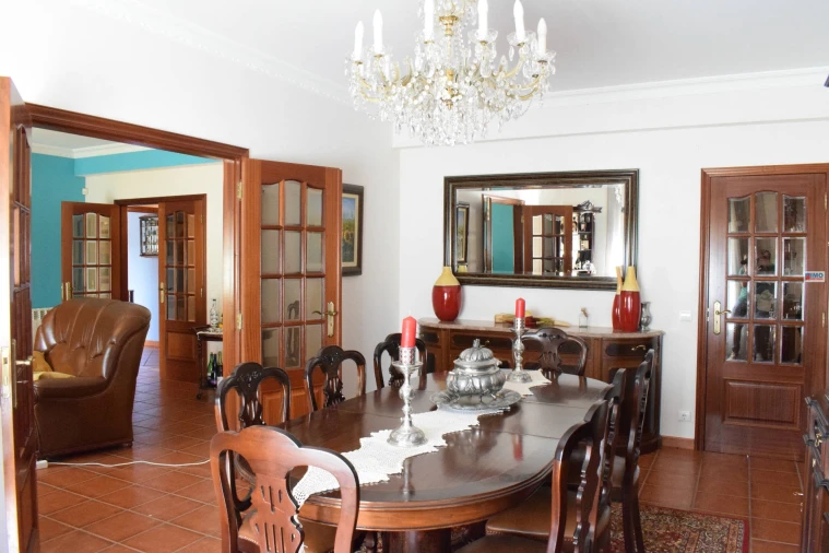 Moradia T4 para Venda em Alcaria Foto 36