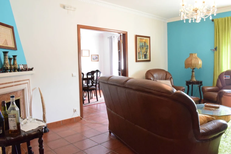 Moradia T4 para Venda em Alcaria Foto 35