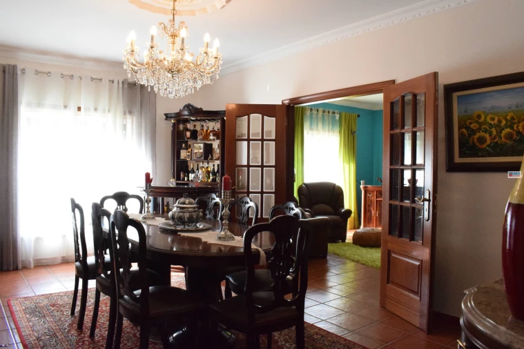 Moradia T4 para Venda em Alcaria Foto 37