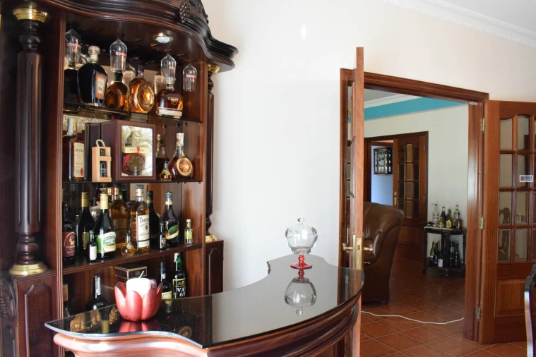 Moradia T4 para Venda em Alcaria Foto 38