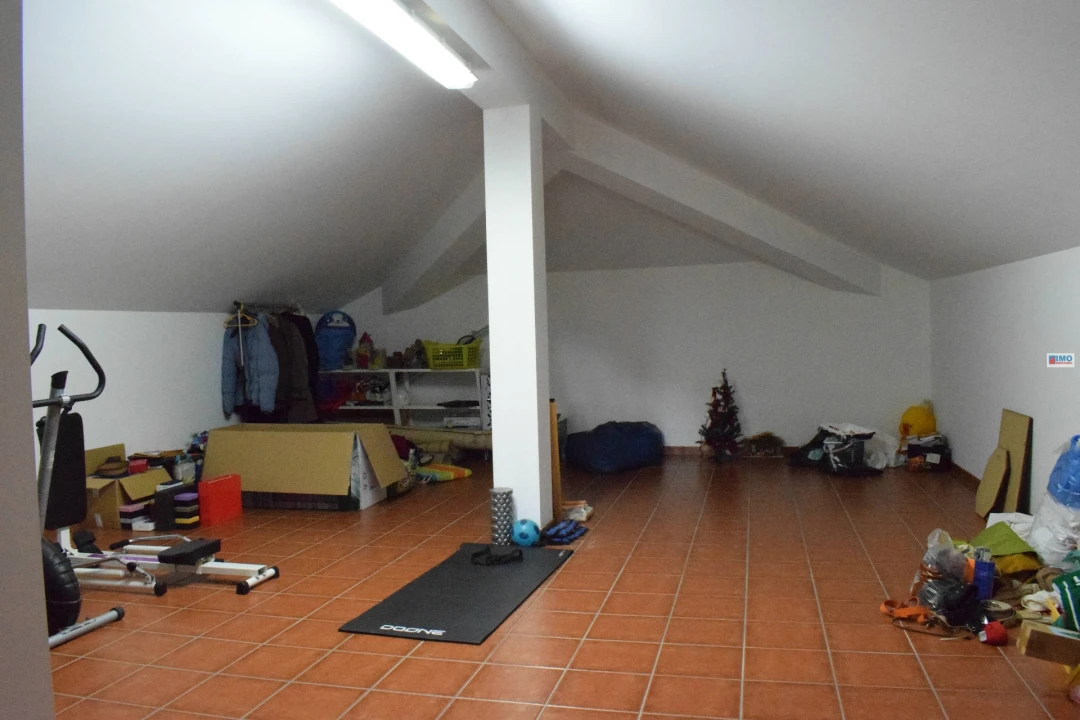 Moradia T4 para Venda em Alcaria Foto 65