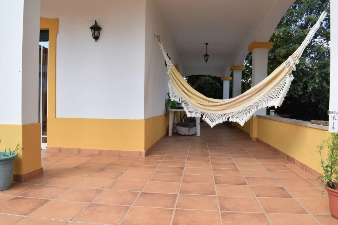 Moradia T4 para Venda em Alcaria Foto 12