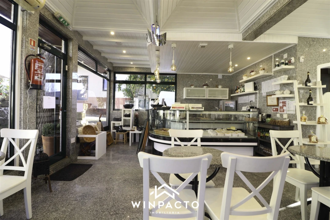 Negócio para Venda em Canas de Senhorim Foto 9