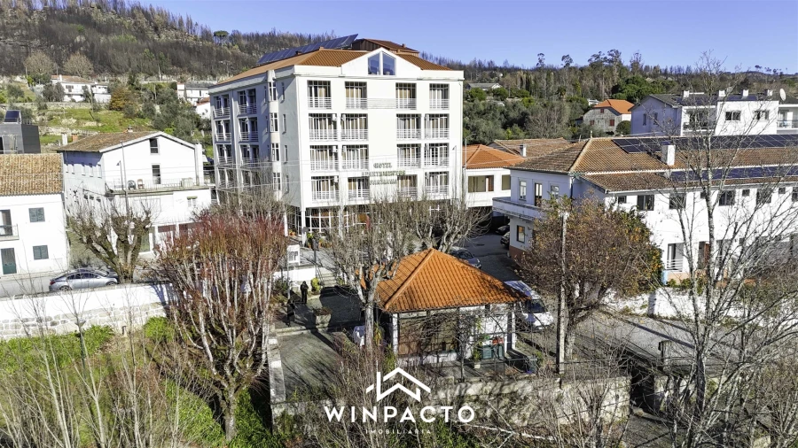 Negócio para Venda em Canas de Senhorim Foto 2