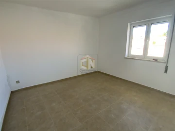 Apartamento T2 para Venda em Sabugal e Aldeia de Santo António
