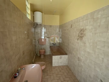 Apartamento T2 para Venda em Sabugal e Aldeia de Santo António