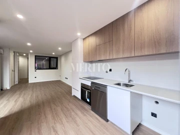 Apartamento T2 para Venda em São Vicente (Braga)