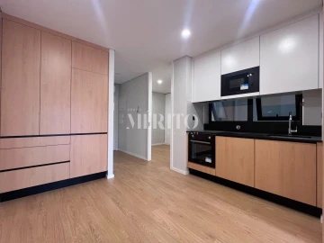 Apartamento T3 para Venda em São Vicente (Braga)